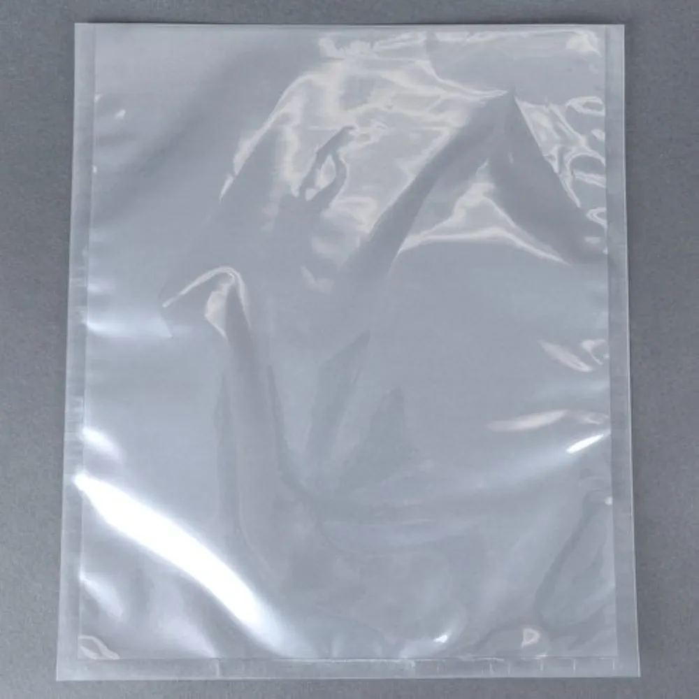 Vacmaster 12 inch by 14 inch Heavy Duty 4 Mil Chamber Vacuum Sealer Bags - 1,000 Pre-Cut Clear Chamber Machine Pouches Per Case, BPA Free, 30624